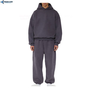 Ensemble de survêtement pour homme à capuche en deux pièces, gris, sweat-shirt et pantalon en coton, coupe classique avec logo imprimé sur le devant, décontracté, polaire pour l'hiver - Product Image 3