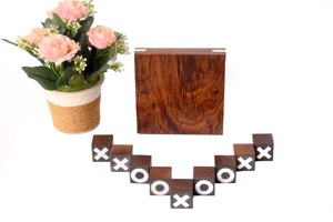 Jeu de Tic Tac Toe carré en bois fait main, écologique et parfait pour les enfants et les familles, jeu de table multijoueur, éducatif Montessori - Product Image 5