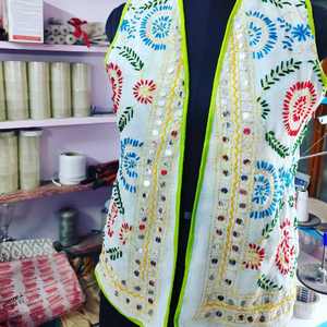 Chaleco sin mangas estilo bohemio gitano bordado para mujer, chaleco formal de moda - Venta al por mayor México EE. UU. - Product Image 6