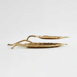 Plateau décoratif en forme de feuille d'or, plat de service en céramique, plat de table vintage pour la maison, les fêtes et la cuisine - Product Image 5