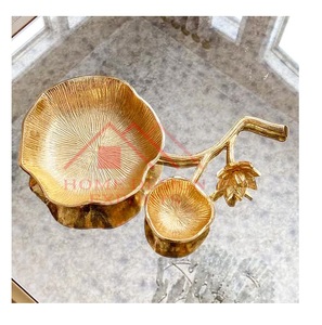 Bol de service de luxe en métal pour fruits et noix, très vendu - Product Image 1