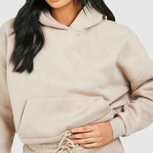 ชุดเซ็ตเสื้อฮู้ดดี้และกางเกงขาสั้นผู้หญิงแฟชั่นใหม่แบบสั่งทำ 2 ชิ้น สวมใส่สบาย น้ำหนักเบา สีพื้น คุณภาพสูง - Product Image 2