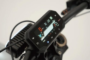 Bicicleta de Enduro 79Bike Falcon GT con Controlador de Onda Sinusoidal de 72V, Potencia Máxima de 16.8kW, Velocidad de 95km/h, Suspensión Totalmente Ajustable con Recorrido de 200mm - Product Image 2