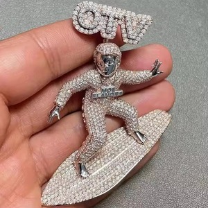 Pendentif Singe sur le Surf en Argent 925 et Moissanite, Style Hip Hop, Personnage de Dessin Animé, Pendentif Rapper Hip Hop - Product Image 2