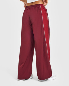 Conjunto Deportivo Ligero Color Rojo Granate para Verano, Chaqueta Cortavientos y Pantalones Jogger con Cierre de Cordón y Ribete en Contraste, Tallas Grandes - Product Image 6