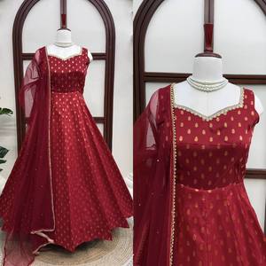 Ensemble Anarkali rouge en georgette avec pantalon et dupatta en tulle pour mariage et festivals - Product Image 6