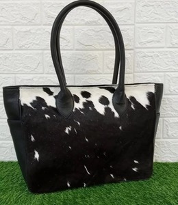 Bolso Tote de Cuero Genuino con Pelo, Estilo Vintage, Gran Capacidad, Ligero y Portátil, para Llevar al Hombro - Product Image 1