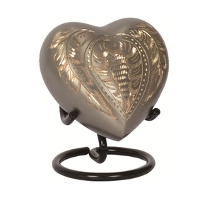 Best Selling High Quality Brass Eco-Friendly Handmade Traditional American Style Oval Shaped <b>Small</b> Keepsakes Tabletop <b>Vase</b> for - Product Image 5