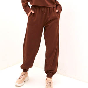 Pantalon de survêtement ample pour femme, style décontracté urbain avec poches latérales, coupe ample, confortable, en coton oversize - Product Image 2