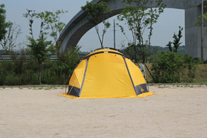 เต็นท์แคมป์ปิ้ง CAMPTOWN EPIC-100 สำหรับ 4 คน ใช้ได้ทุกฤดู ผ้าโพลีเอสเตอร์สองชั้น กันน้ำ 2000-3000 มม. กางเร็ว สำหรับกิจกรรมกลางแจ้ง - Product Image 3