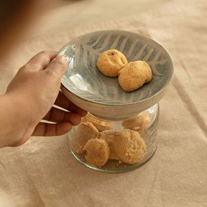 โถแก้วทรงถั่วขนาด350มล. พร้อมฝารูปชามไม้สำหรับใส่ขนมขบเคี้ยวและถั่ว - Product Image 5