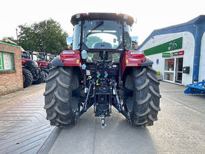 Tractor de Ruedas CASE IH Usado de 175 HP a 299 HP con Cargador Frontal, Tractor Utilitario Agrícola - Product Image 3