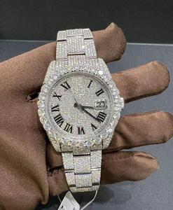 Montre-bracelet automatique tendance en acier inoxydable avec cadran indexé style hip-hop, sertie de diamants Moissanite, en promotion au meilleur prix - Product Image 5