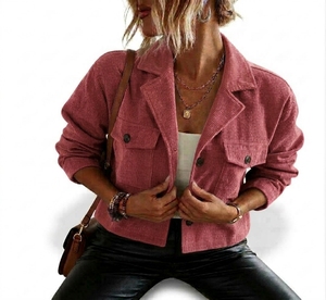 Chaqueta Corta de Pana Negra para Mujer, Estilo Camionero, con Cuello Vuelto, Bolsillos con Parches y Cierre de Botón Sencillo - Product Image 4