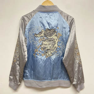 Chaqueta Sukajan Premium Bordada Estilo Urbano con Diseño Artístico, Tela Satinada, Ligera, Cómoda y a la Moda - Product Image 2