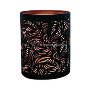 Venta al por mayor de portavelas de metal hecho a mano, forma personalizada para Decoración de mesa de cocina disponible a granel en cantidad - Product Image 5