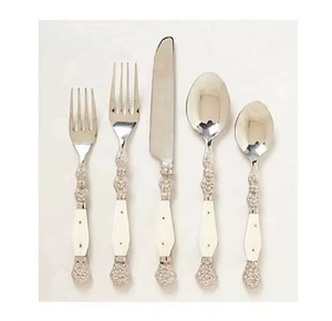 Juego de cubiertos de acero inoxidable y resina de alta demanda, nuevo y brillante, para decoración nórdica del hogar, juego de cubiertos metálicos ecológicos. - Product Image 5