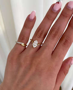 Bague de mariage/fiançailles unisexe en or blanc 14 carats, sertie à la main, avec diamant taille marquise, cultivé en laboratoire IGI, style vintage, pour anniversaire - Product Image 1