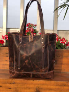 2024 mode usine haute qualité usiné à la main selle couverture grande taille sac fourre-tout pour femmes tissé à la main en cuir véritable sac à bandoulière - Product Image 5