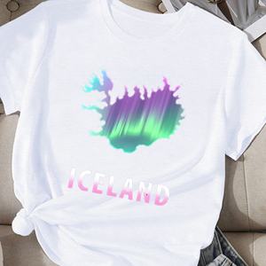 Camiseta cómoda para mujer con silueta de luces del norte de Islandia - Product Image 4