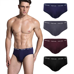 Caleçons pour hommes gris unis, doux au toucher, de haute qualité, en coton peigné et élasthanne, respirants, avec ceinture durable, pour usage quotidien. - Product Image 2
