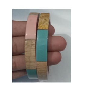 Bracelet en résine de couleur jaune, bracelet en résine le plus vendu au meilleur prix, couleurs magnifiques, bracelet en résine époxy 100% naturelle - Product Image 4