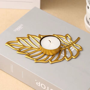 Portavelas Metálico Minimalista para Decoración Sencilla del Hogar con Líneas Limpias y Fácil Mantenimiento - Product Image 1