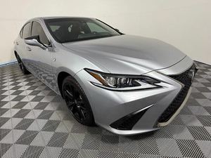Lexus ES 350 F Sport FWD 2022 Usado en Buenas Condiciones - Product Image 1