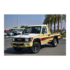 Utilisé pour les pick-up 4x4 à cabine simple série 79, conduite à gauche, intérieur foncé, essence/essence, pneus R18 - Product Image 6