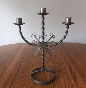 Aluminium Handmade Eco-Friendly Candelabra Candle Holder <b>Stand</b> Simple Modern Design for Home Decor for Weddings Birthday - Product Image 1