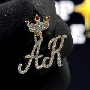 Pendentif personnalisé AK en argent sterling 925 avec moissanite VVS, breloque couronne glacée pour collier - Product Image 2