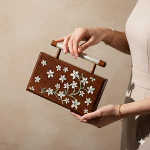 Pochette de luxe faite à la main avec incrustation de nacre MOP, corps en bois artistique et finition polie, idéale pour les mariages et les événements traditionnels - Product Image 5