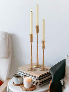 Porte-bougie en métal de style lanterne polyvalent Panneaux en verre pour les mariages Anniversaire Crée une ambiance chaleureuse Décoration de la maison Durable - Product Image 5