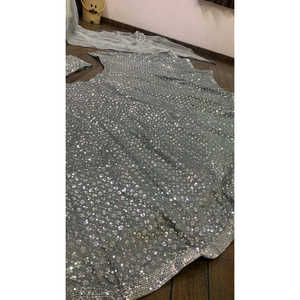 Conjunto Elegante de Lehenga Choli de Fiesta para Mujer con Diseño de Lentejuelas - Product Image 5