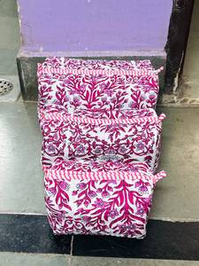 Floral Pattern Cosmetic Bag Small Zipper Closure Portable <b>Makeup</b> Organizer Blue Yellow White Textile Toiletry Bag - Product Image 3