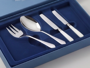 Stainless Steel Cake Server Set With Spoon Fork And Knife 3 Piece Reusable Cake Tools For Decorations Celebrations And Parties - Product Image 4