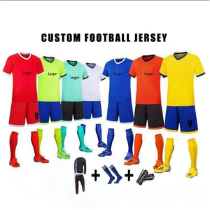 Conjunto de Uniforme de Fútbol Personalizado Retro Unisex para Equipo, Verde y Azul, Manga Corta, Secado Rápido, Transpirable, con Calcetines y Espinilleras - Product Image 1