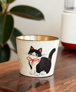 แก้วเซรามิคสำหรับกาแฟและชา ลายการ์ตูนแมวเคลือบสีเคลือบด้วยมือ พร้อมหูจับ - Product Image 1