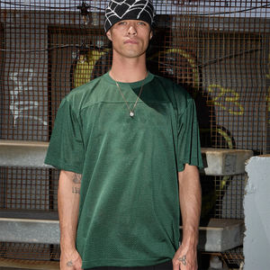 Maillot de football tendance en polyester vert foncé à manches courtes et col rond, respirant et écologique – Grande Vente - Product Image 4