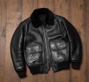 Veste en cuir avec col en fausse fourrure – Veste de motard vintage personnalisée en cuir véritable, design classique, lisse et tendance pour homme - Product Image 3