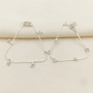 Tobillera de Plata con Cuentas Delicadas DIVYORO - Product Image 1