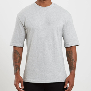 T-shirts pour hommes en polyester/coton mélangé, tricotés, respirants, écologiques, de haute qualité, avec logo personnalisé, grandes tailles, vente en gros - Product Image 1