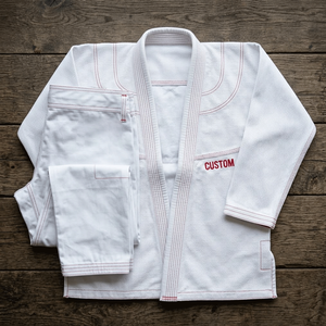 Kimono de Jiu-Jitsu brésilien personnalisé avec logo, tissu léger en coton perlé, durable, pour entraînement de grappling. - Product Image 2