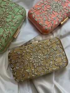 Pochette brodée à la main de style classique personnalisable pour femmes, élégante pour les mariages, les fêtes et les festivals - Product Image 5