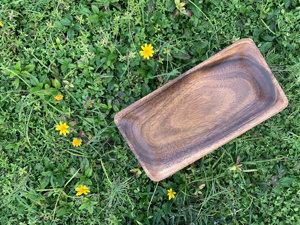 Bandeja Redonda de Madera Premium, Plato de Madera Hecho a Mano para Uso en el Hogar y Restaurantes - Product Image 6