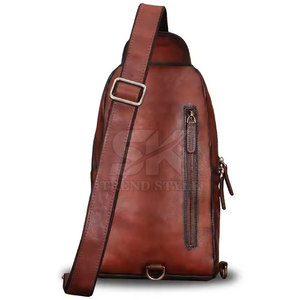 กระเป๋าหนังแท้คุณภาพสูง สีเดียว ดีไซน์ทันสมัย สะพายข้างหรือสะพายอก เหมาะสำหรับการเดินทาง ทำงาน และสวมใส่ลำลอง - Product Image 4