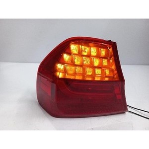 Feu arrière gauche intérieur d'occasion OEM 7289425 pour BMW Série 3 2008-2015 - Product Image 1