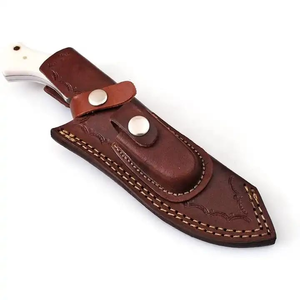 Cuchillo de Caza de Acero Damasco Trenzado Hecho a Mano de Calidad Premium con Mango de Hueso de Camello, Tamaño Personalizado, Cuchillo Skinner - Product Image 6