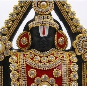 Estatua de Raja Rani en Tono Rojo Dorado Hecha a Mano, Figura de Diosa de Resina con Cuentas de Perlas para Decoración del Hogar, Sala de Estar o Mesa - Product Image 5