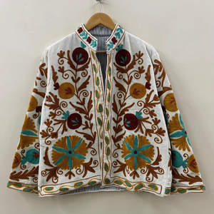 Top Product Wholesale Suzani Embroidered Velvet <b>Jacket</b> Women <b>Short</b> Winter Coat Button Bohemian Bomber <b>Jacket</b> Factory Price - Product Image 1